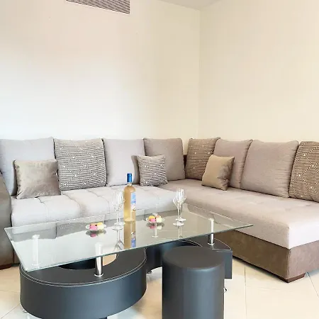 Apartment Horizon 360 Yourhosthelper